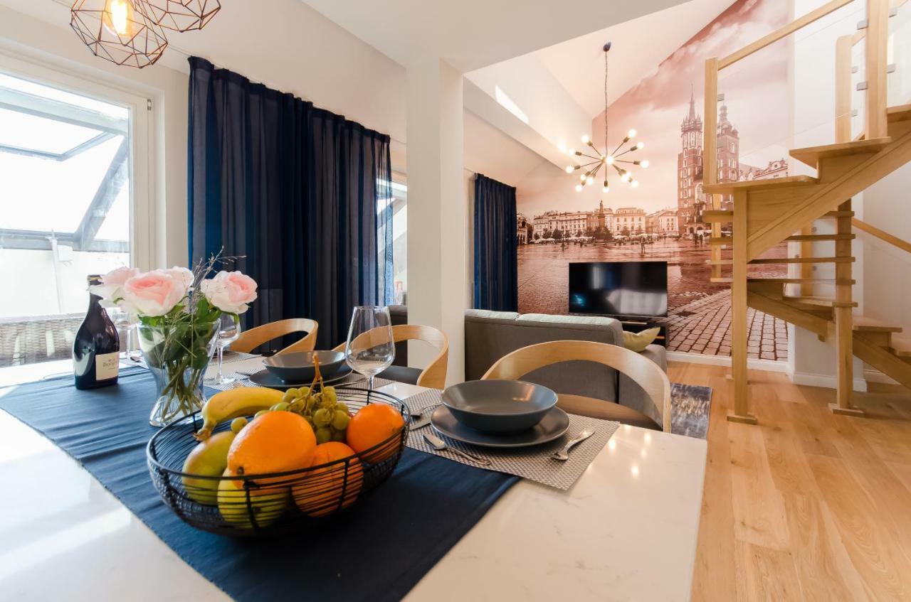 Kazimierz Penthouse with private terrace Appartement Krakau Buitenkant foto
