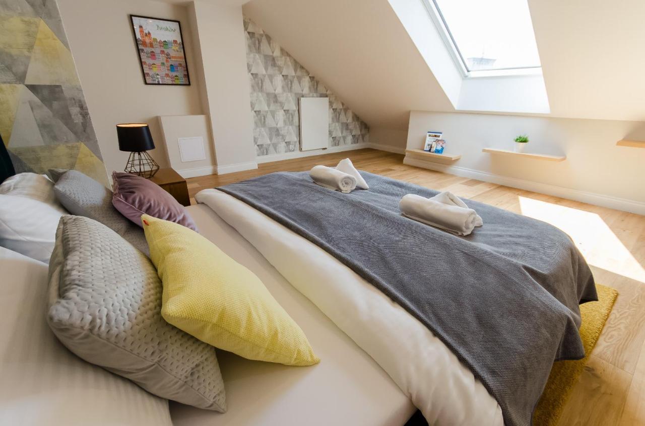 Kazimierz Penthouse with private terrace Appartement Krakau Buitenkant foto